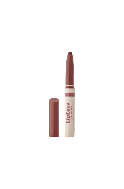 Φωτογραφία από MUA LIPEAZE LIP BLUR BLACK CHERRY.